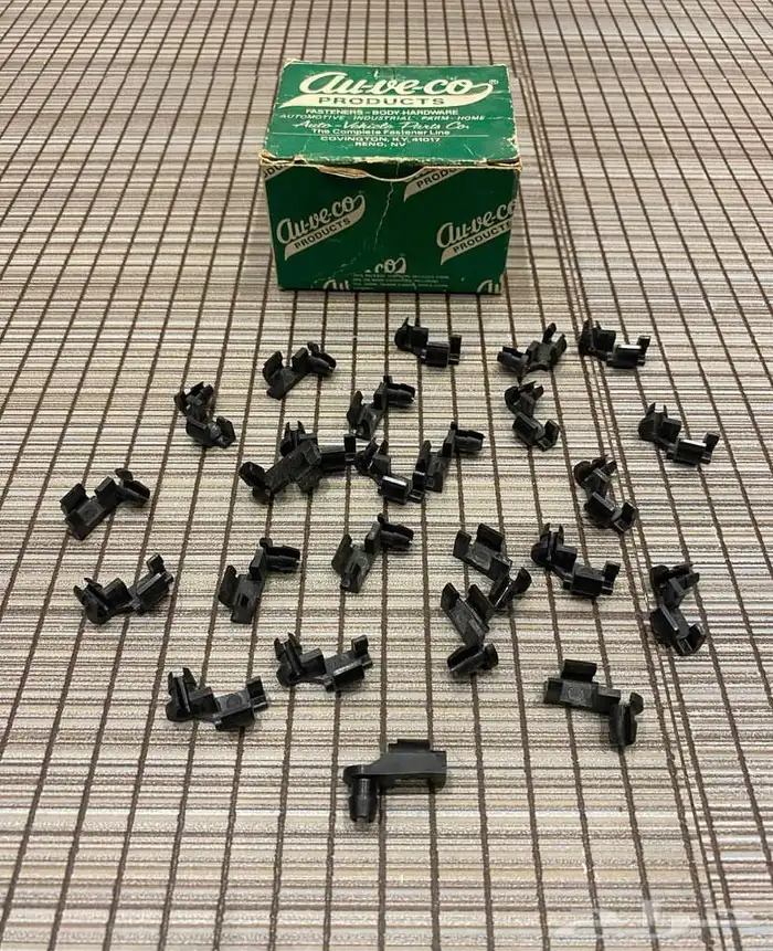 كلبسات ومشقبيات ومسامير داخليه وتنده وازياك كلاسيك 0