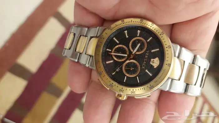 ساعة نوع فيرساتشي Versace كرونوغراف رجالية حجم كبير سويسري 4