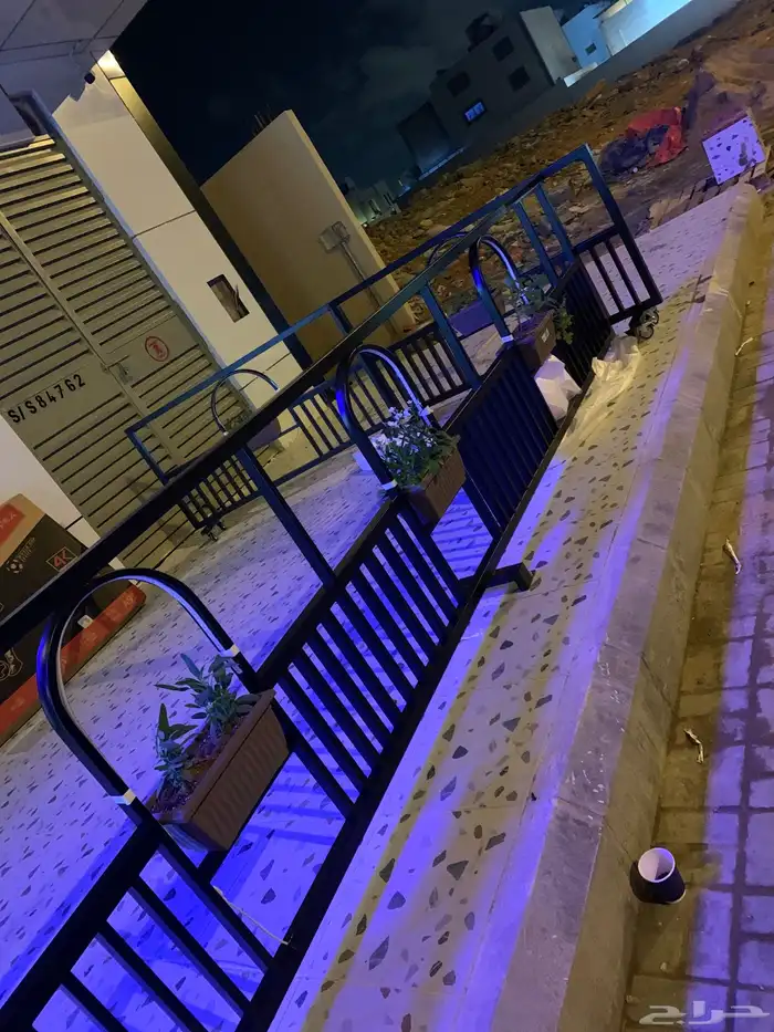 تسوير جلسات خارجيه للمقاهي 3