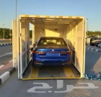 سطحات مغلقة لنقل وشحن السيارات والدراجات إلى الإمارات 3