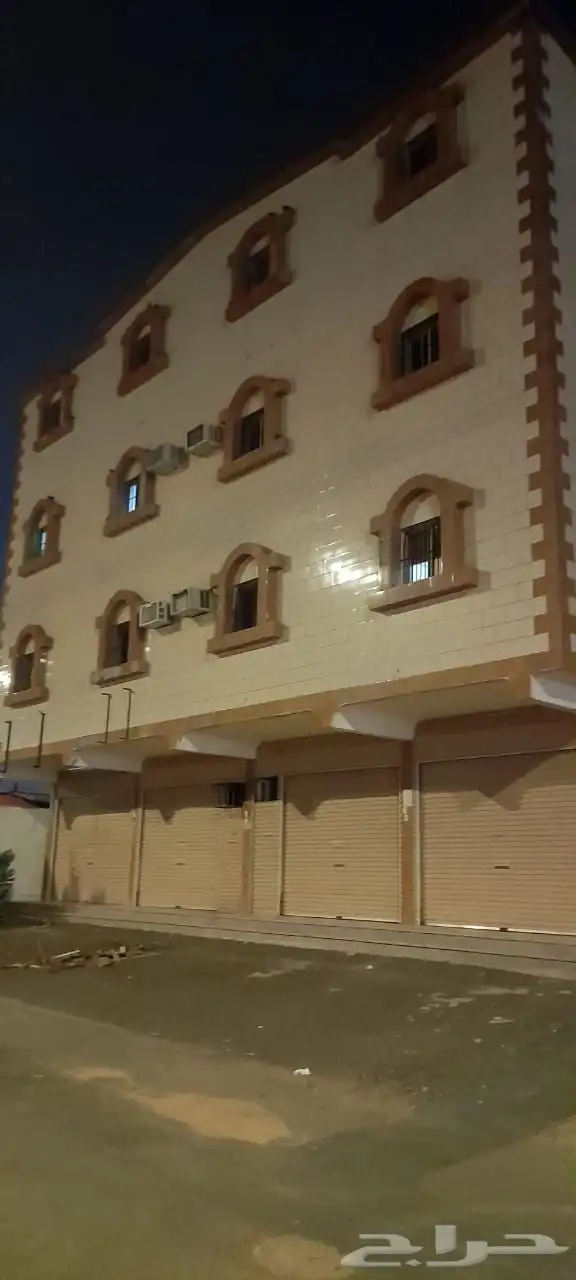 عماره تجاريه مخطط 4 داخل الحد الدخل فوق 100 الف 1