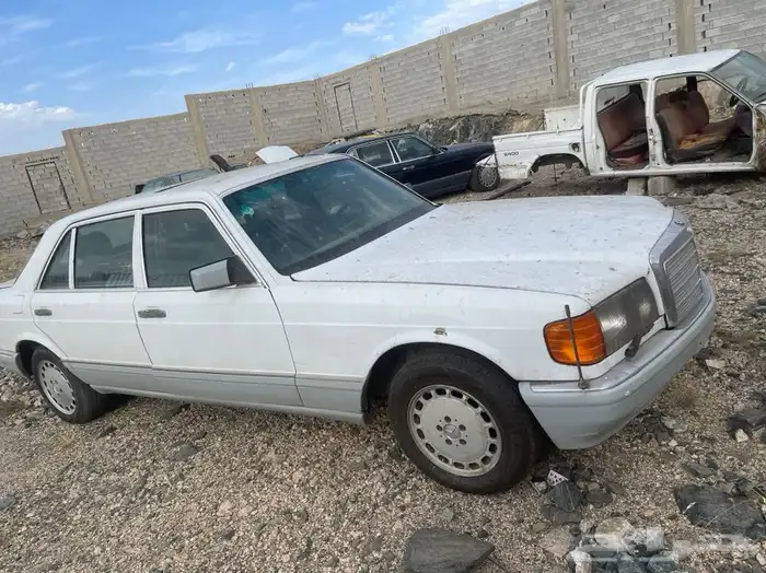 مورسيدس 560 2