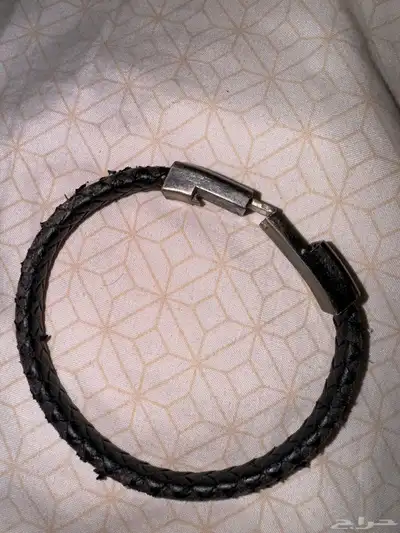 سوارة شاحن ايفون من لايتيننج الى usb - اسود 0