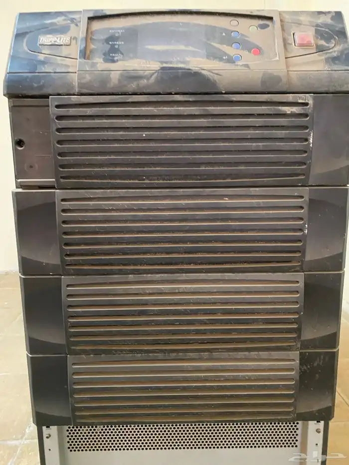 للبيع سيرفر Tripp-lite 3