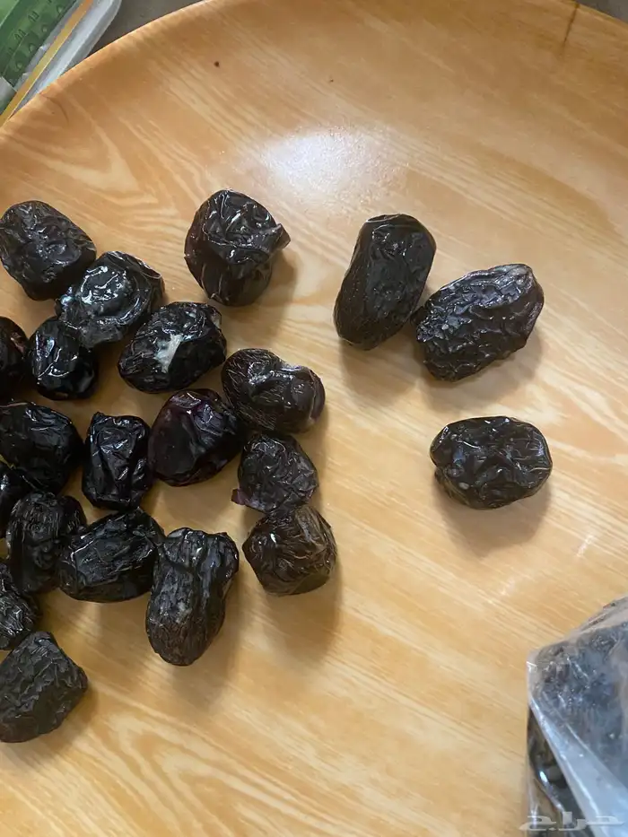 عجوه فاخرره حبه كبيره 32