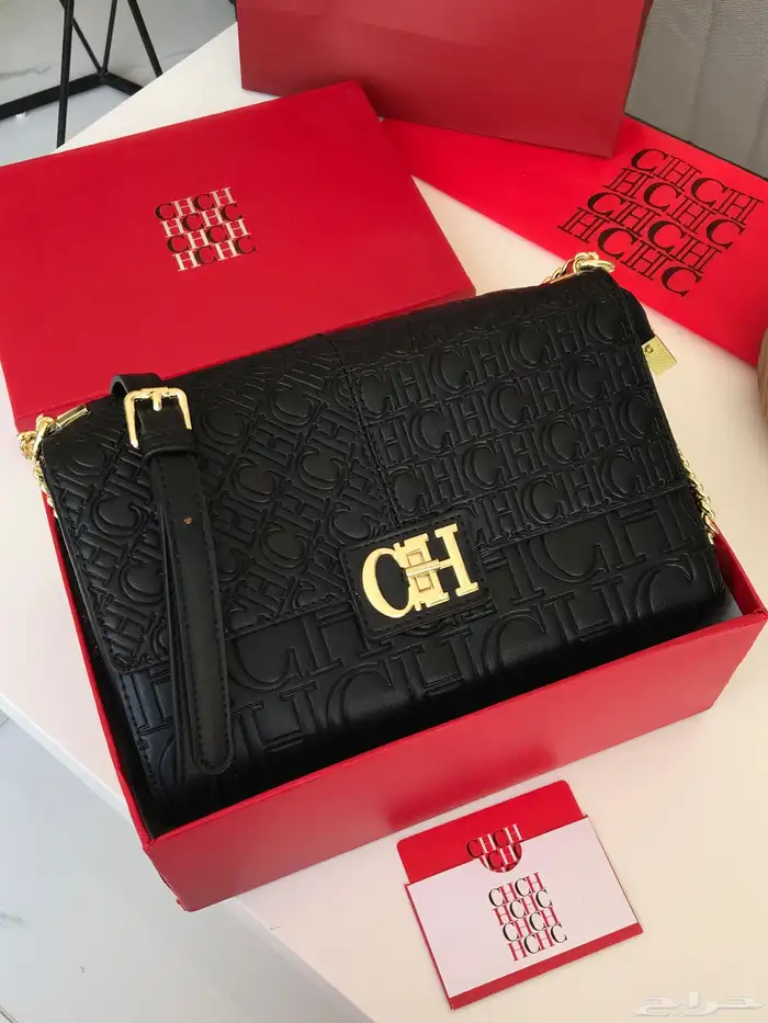 شنط مايكل كورس وكارولينا هريرا 47