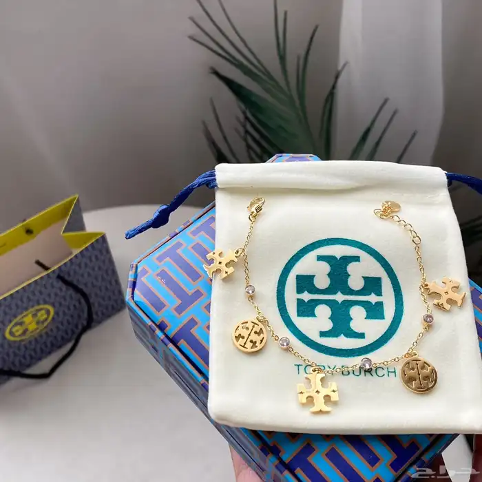 اساور ماركات 41
