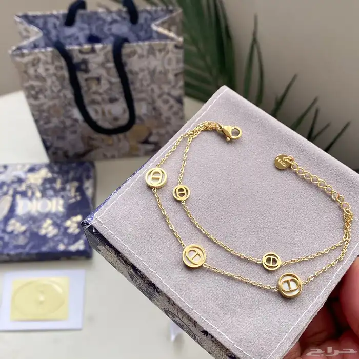 اساور ماركات 16