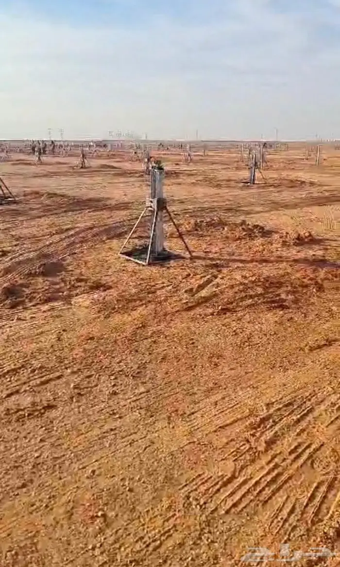 تركيب حاملات الطاقه الشمسيه 1