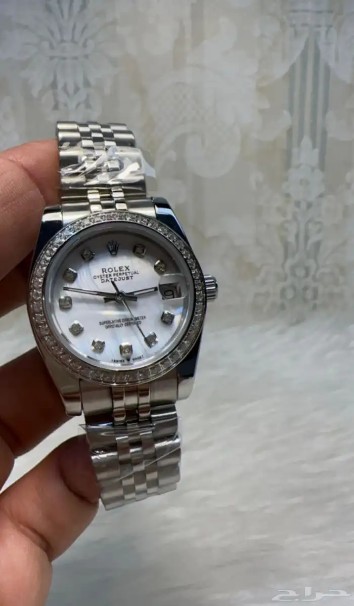 ساعات ماركه رجالي ونسائي فخامه 83