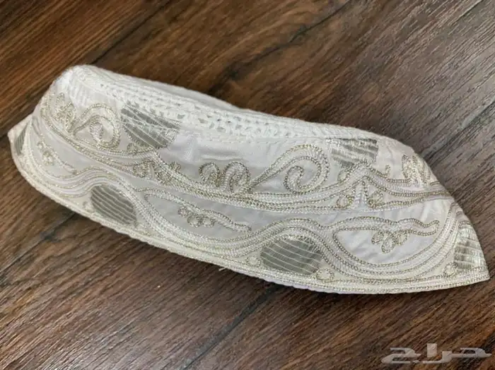 طوقي زري فضي وذهبي 76