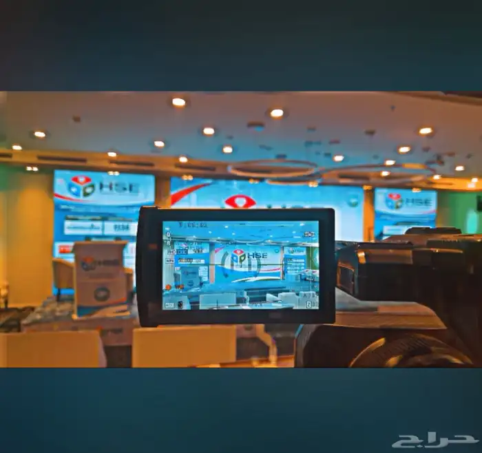 شاشات عملاقه 3