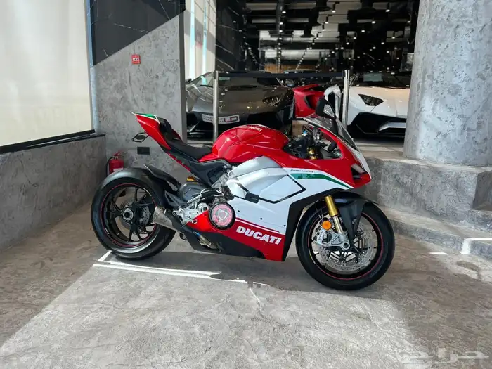 دباب دوكاتي 2018 - Ducati Panigale V4 Speciale 1of1500 1