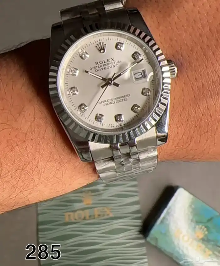 ساعات ماركه رجالي ونسائي فخامه 70