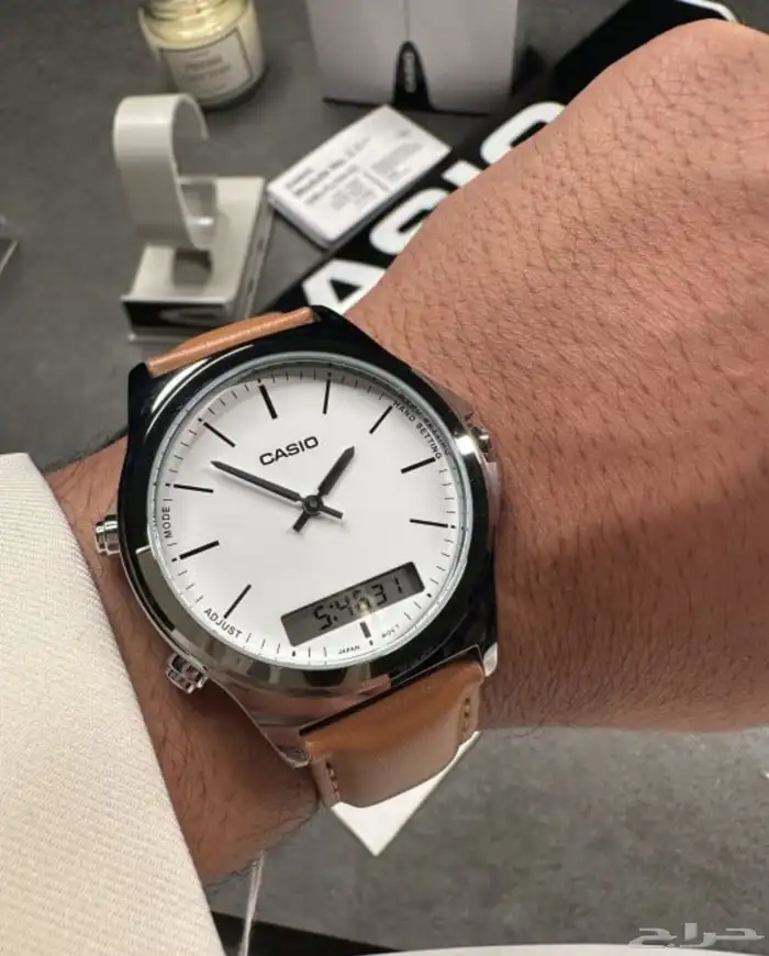 ساعات ماركه رجالي ونسائي فخامه 69