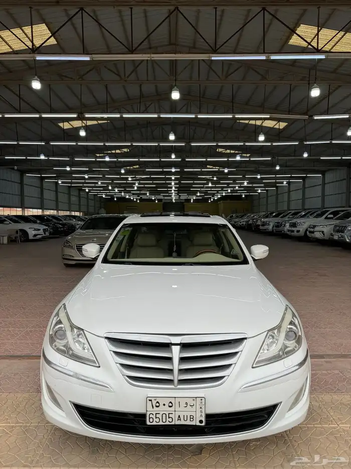 جنسس 2013 سعودي (( تم البيع )) 2