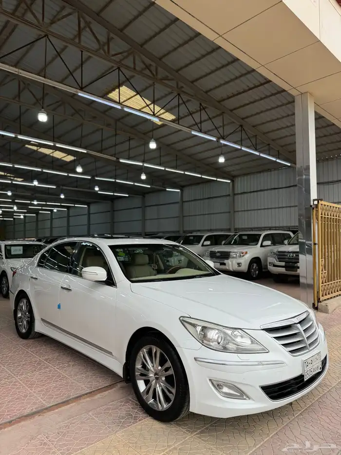 جنسس 2013 سعودي (( تم البيع )) 1