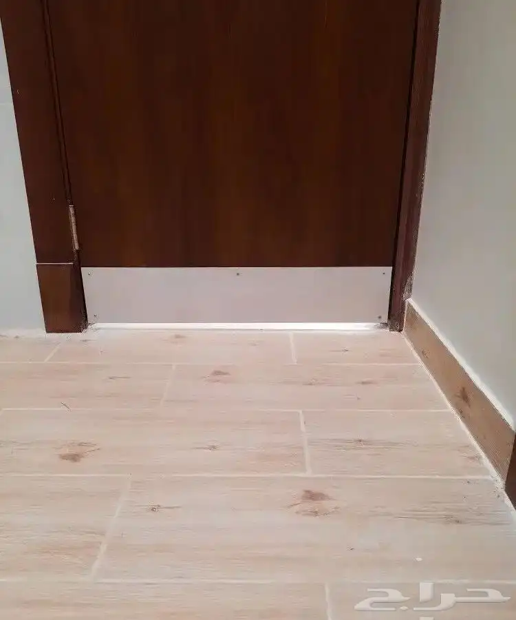 حمايه عازل ابواب للبيع 1