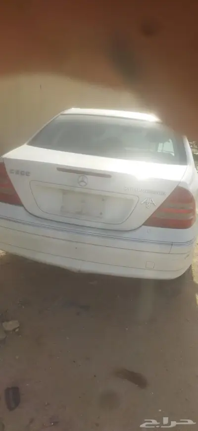 مرسيدس c200 تشليح وقطع غيار 1