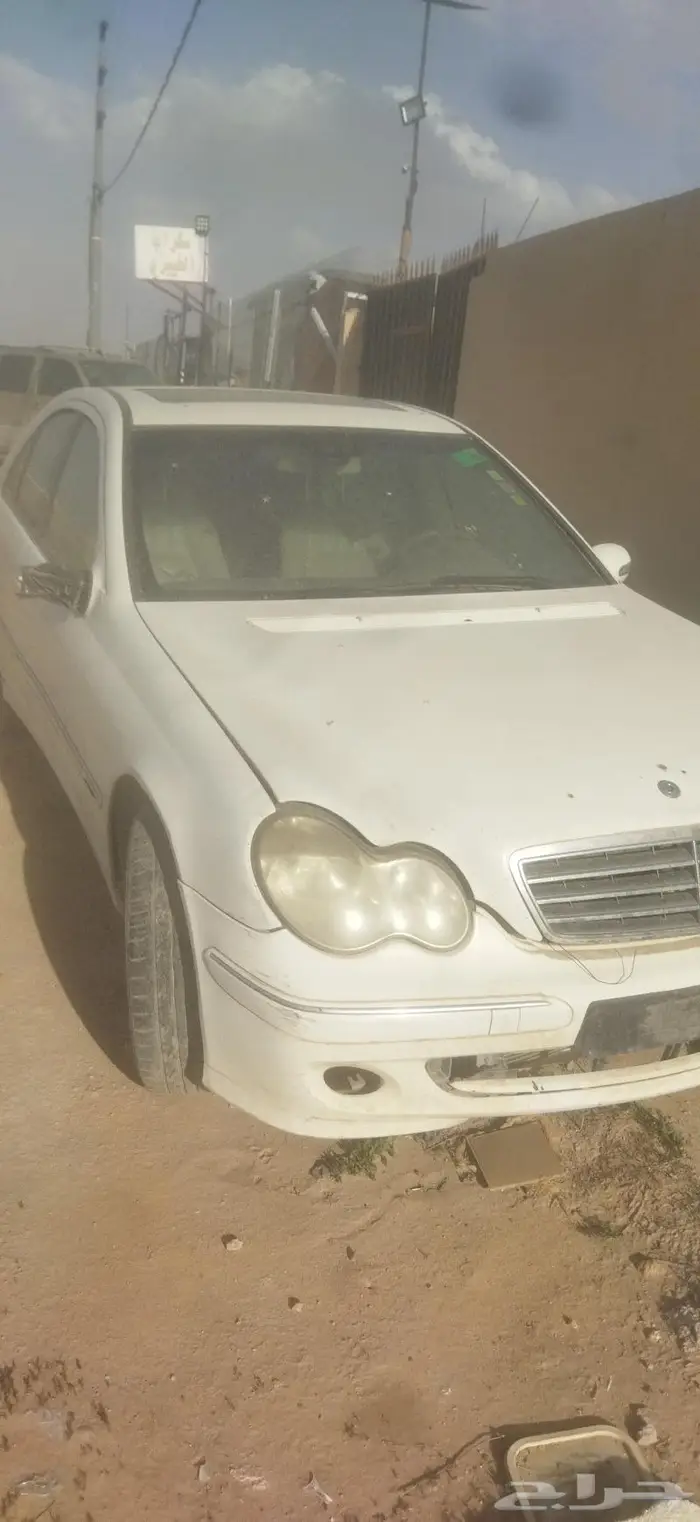 مرسيدس c200 تشليح وقطع غيار 0