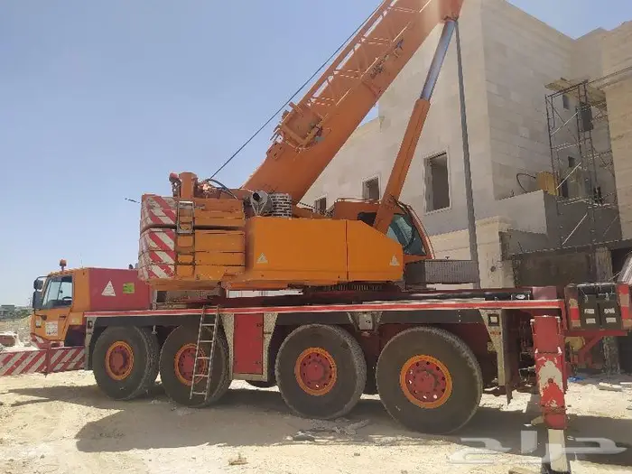 رافعات شوكيه فوركلفت وكرينات للايجارforklift crane 8
