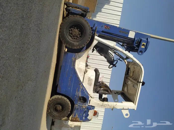 رافعات شوكيه فوركلفت وكرينات للايجارforklift crane 6