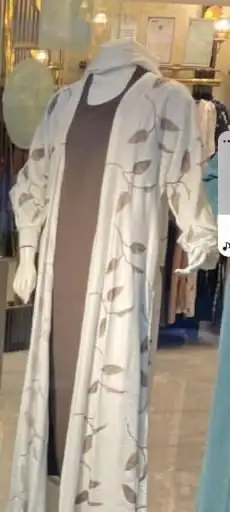 عبايات راقيه جمله فقط 27