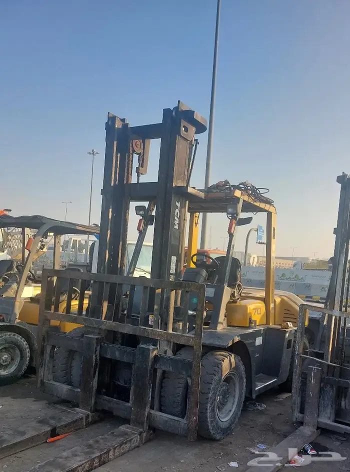 رافعه فوركلفت شوكه سكينه forklift للإيجار في الرياض 1
