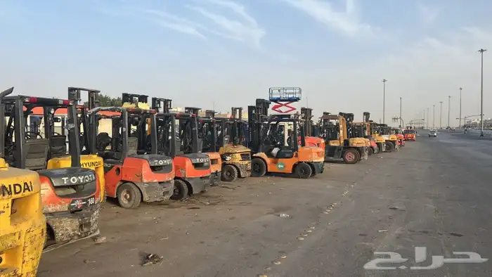 رافعة شوكية للايجار فوركلفت للايجار اليومي والشهري 5