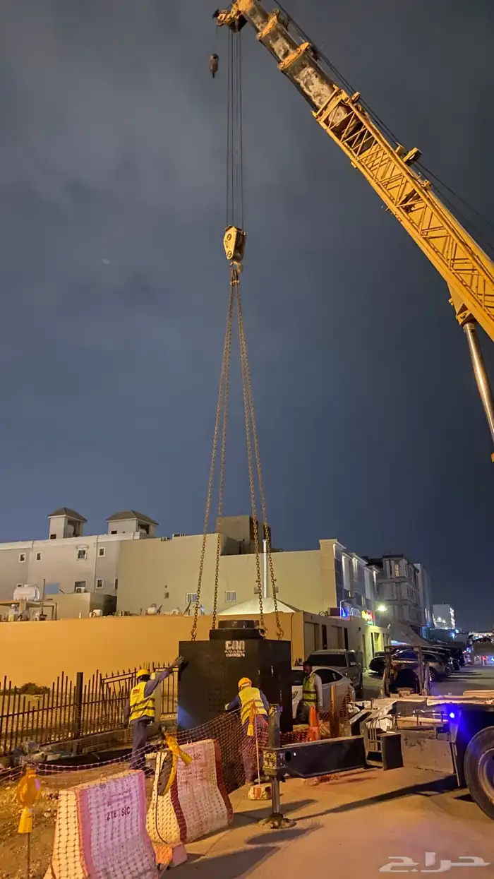 كرين رافعه للايجار باسعار مناسبة بالرياض Crane for rent 1