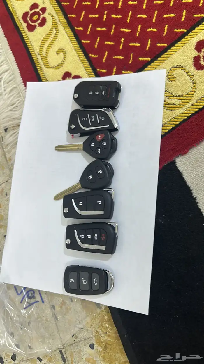 العتيبي للمفاتيح برمجه جميع انواع السيارات 2