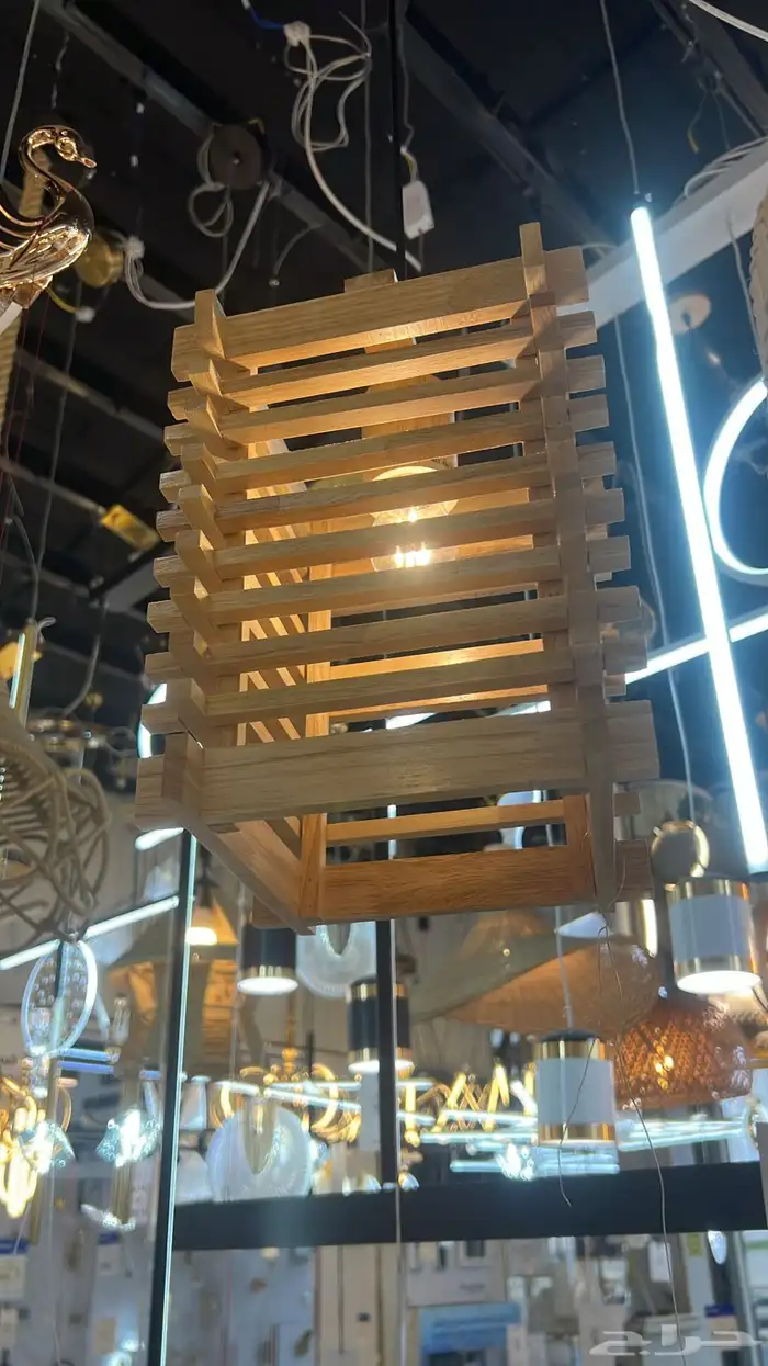 نجف ثريات 82