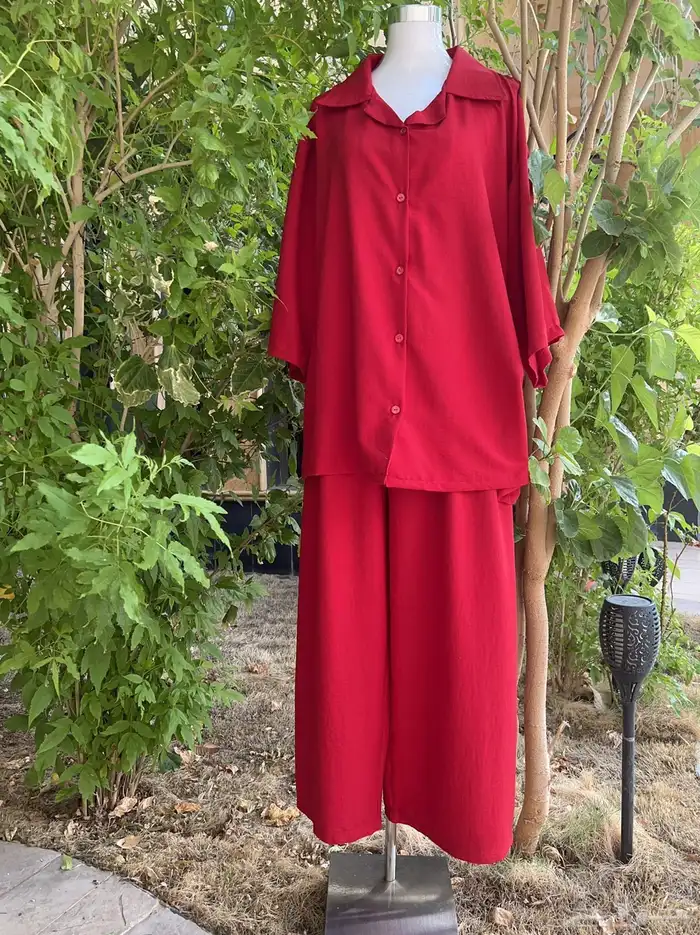 بدل نسائية جديدة للبيع جمله 1