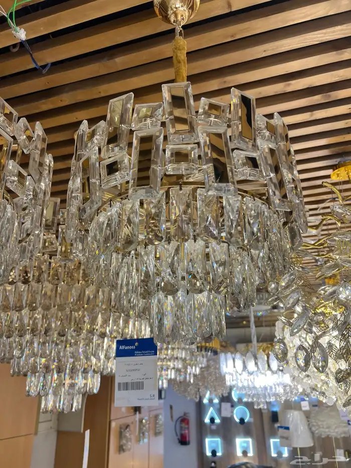 نجف ثريات 34