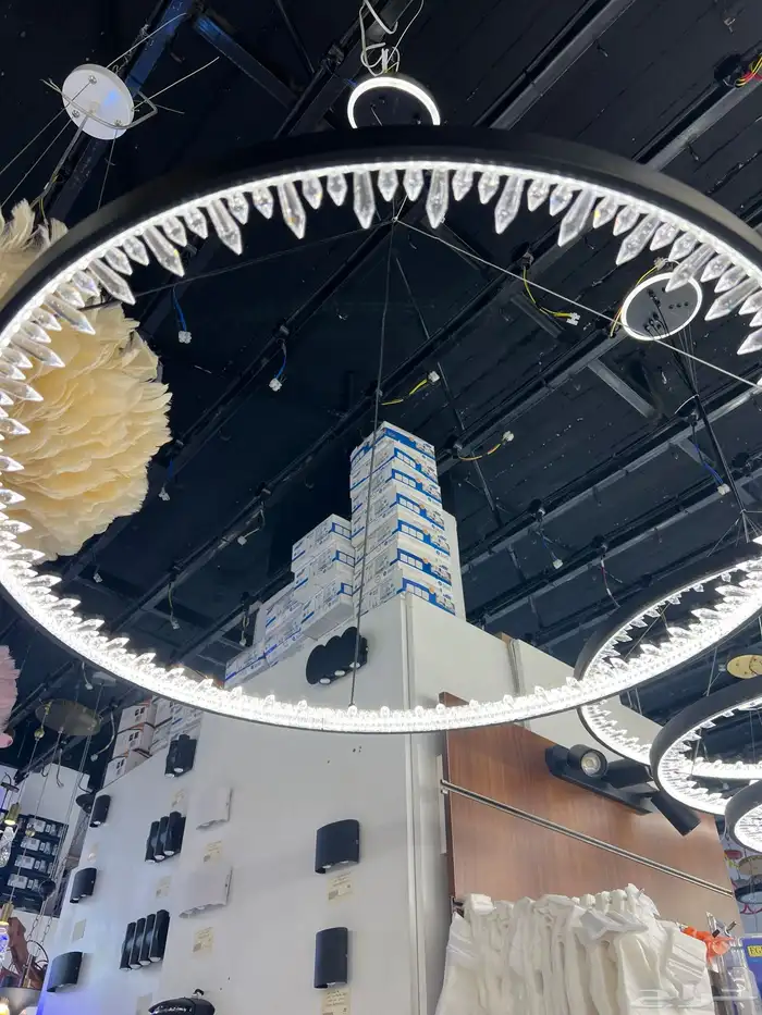 نجف ثريات 51