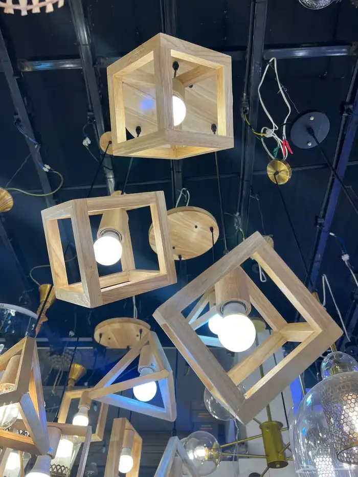 نجف ثريات 61