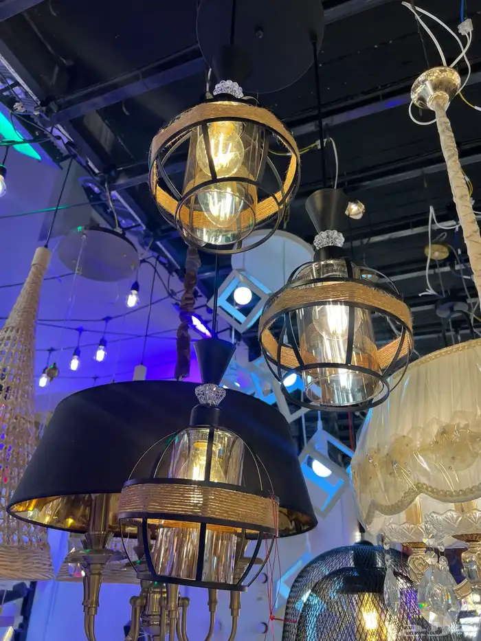 نجف ثريات 72