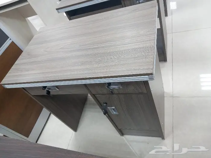 أثاث مكتبي مودرن 13