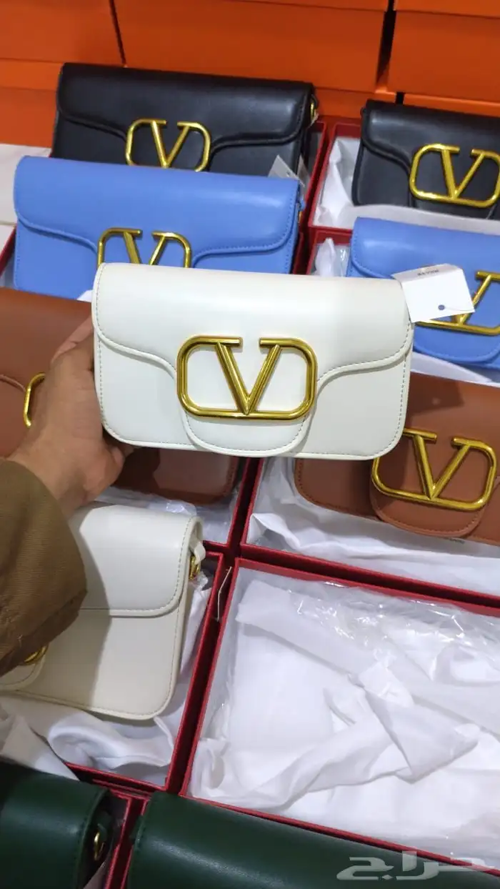 شنط ماركات جملة 69