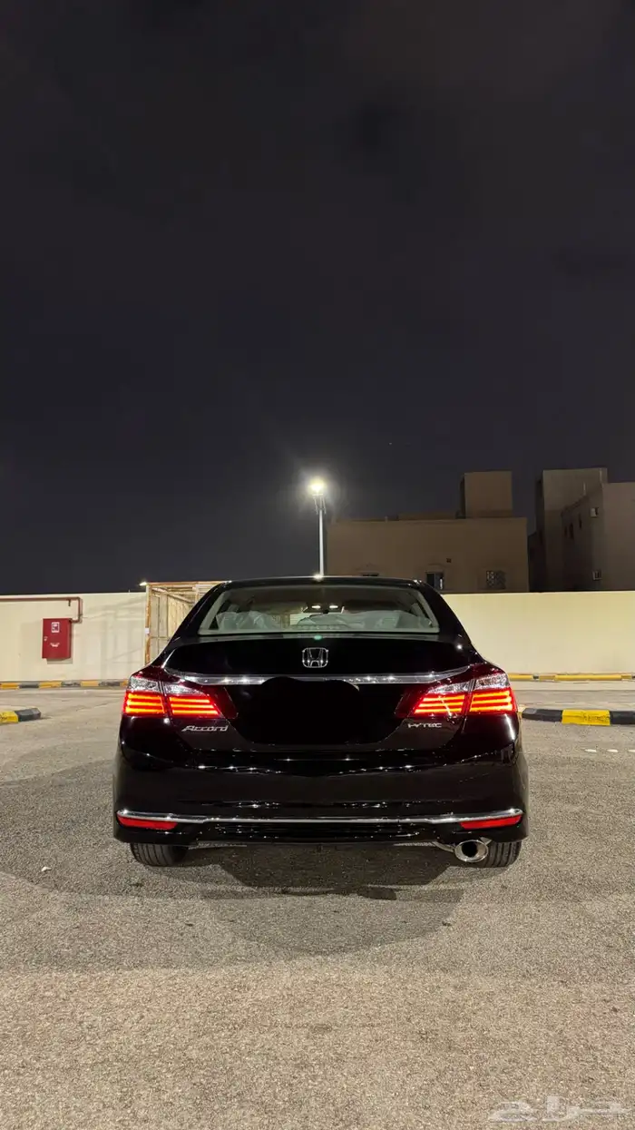 اكورد 2017 تم البيع 5