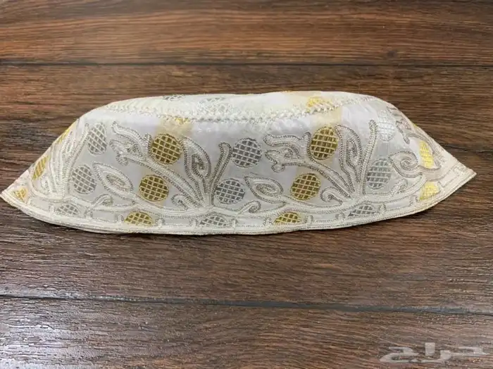 طواقي زري مذهبات وابو جينية 48