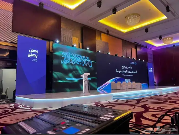 تأجير شاشات led بل متر 1