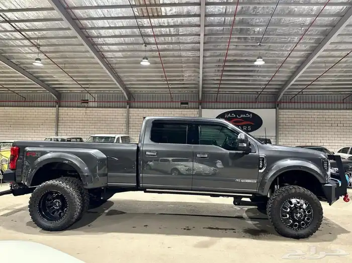 فورد F450 موديل 2017م وارد أمريكي 2