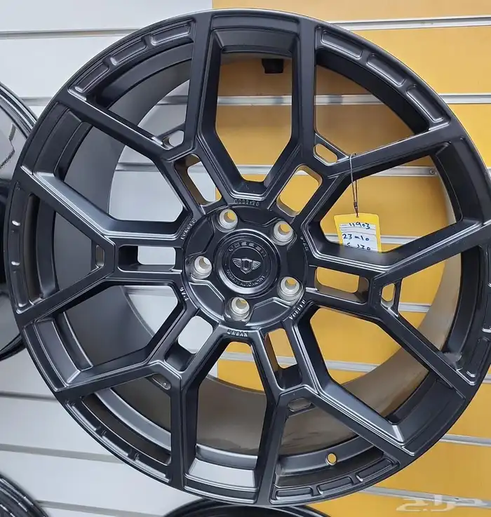 جنوط ديفندر مقاس 22 و23 موديل 2024 10