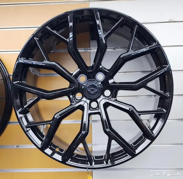 جنوط ديفندر مقاس 22 و23 موديل 2024 15