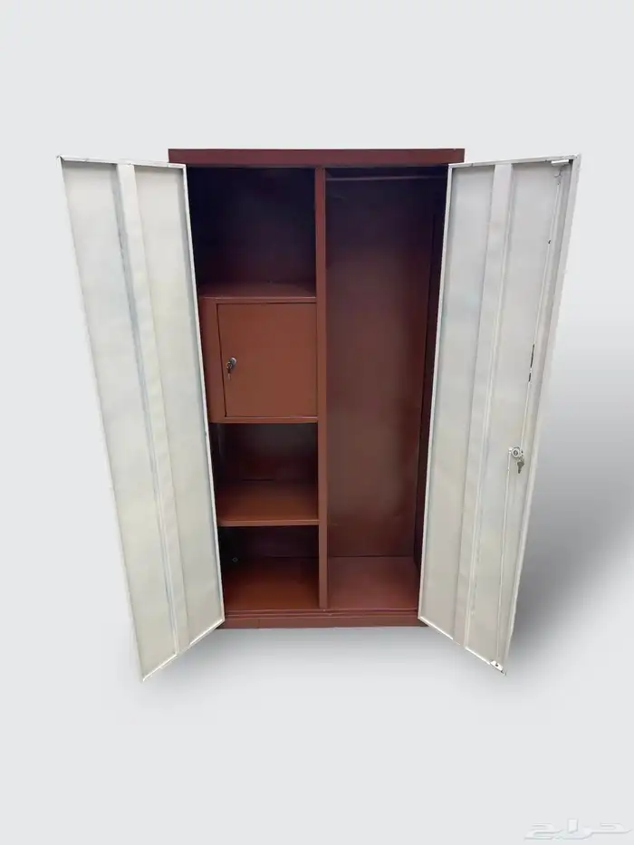 دولاب حديد بابين مع اقفال 0