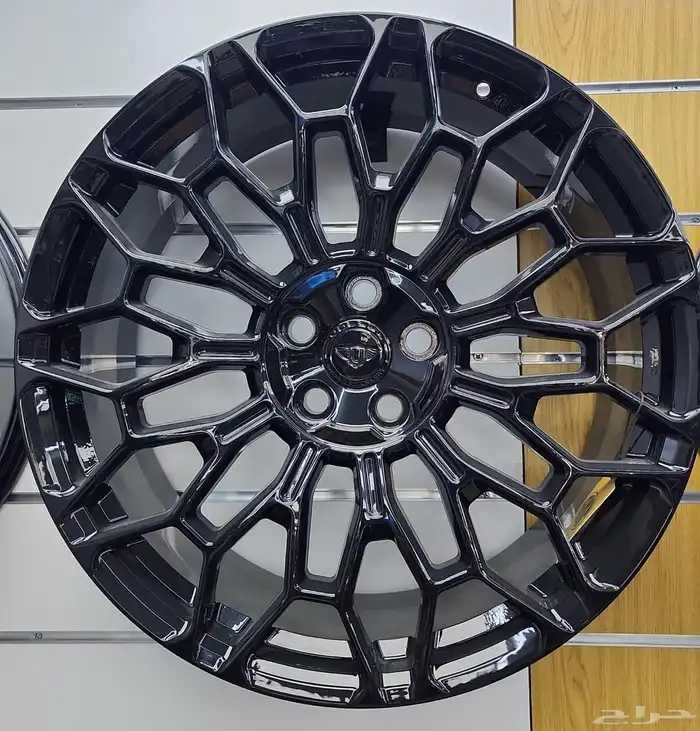 جنوط ديفندر مقاس 22 و23 موديل 2024 50