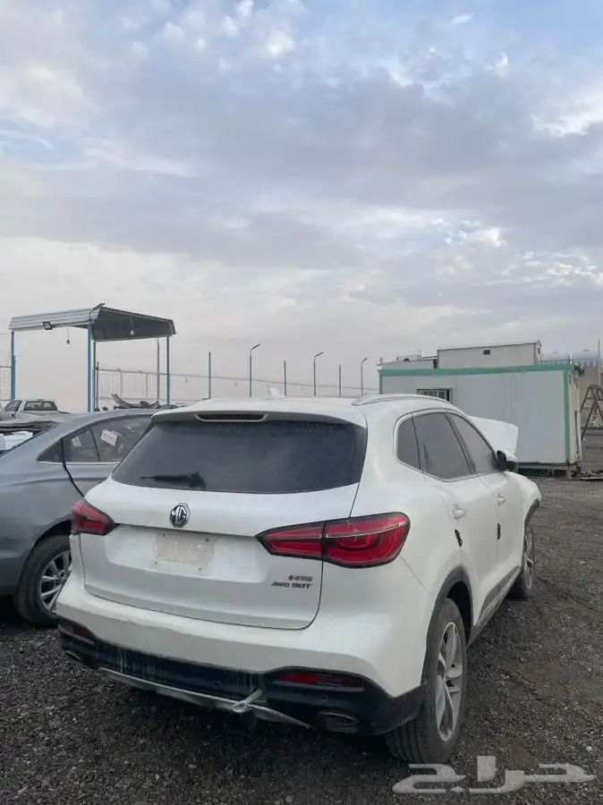 تشليح MG HS قطع غيار فقط 0