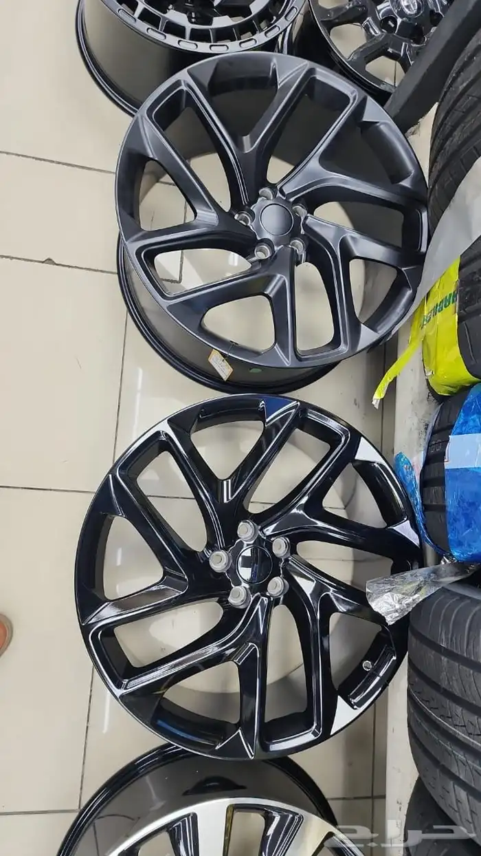 جنوط ديفندر مقاس 22 و23 موديل 2024 46