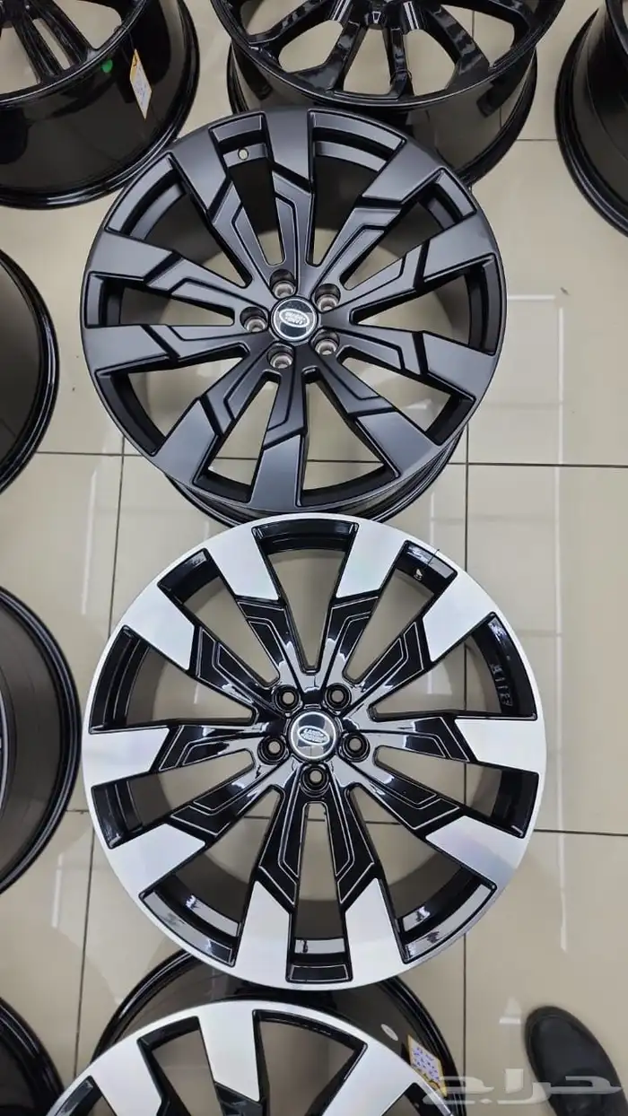 جنوط ديفندر مقاس 22 و23 موديل 2024 52